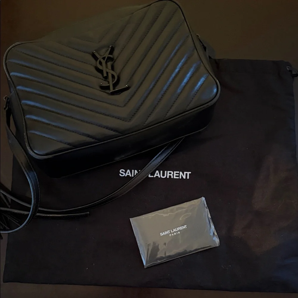 Saint Laurent Black Chevron-Quilt Leather Crossbody Bag - Picture 7 of 7